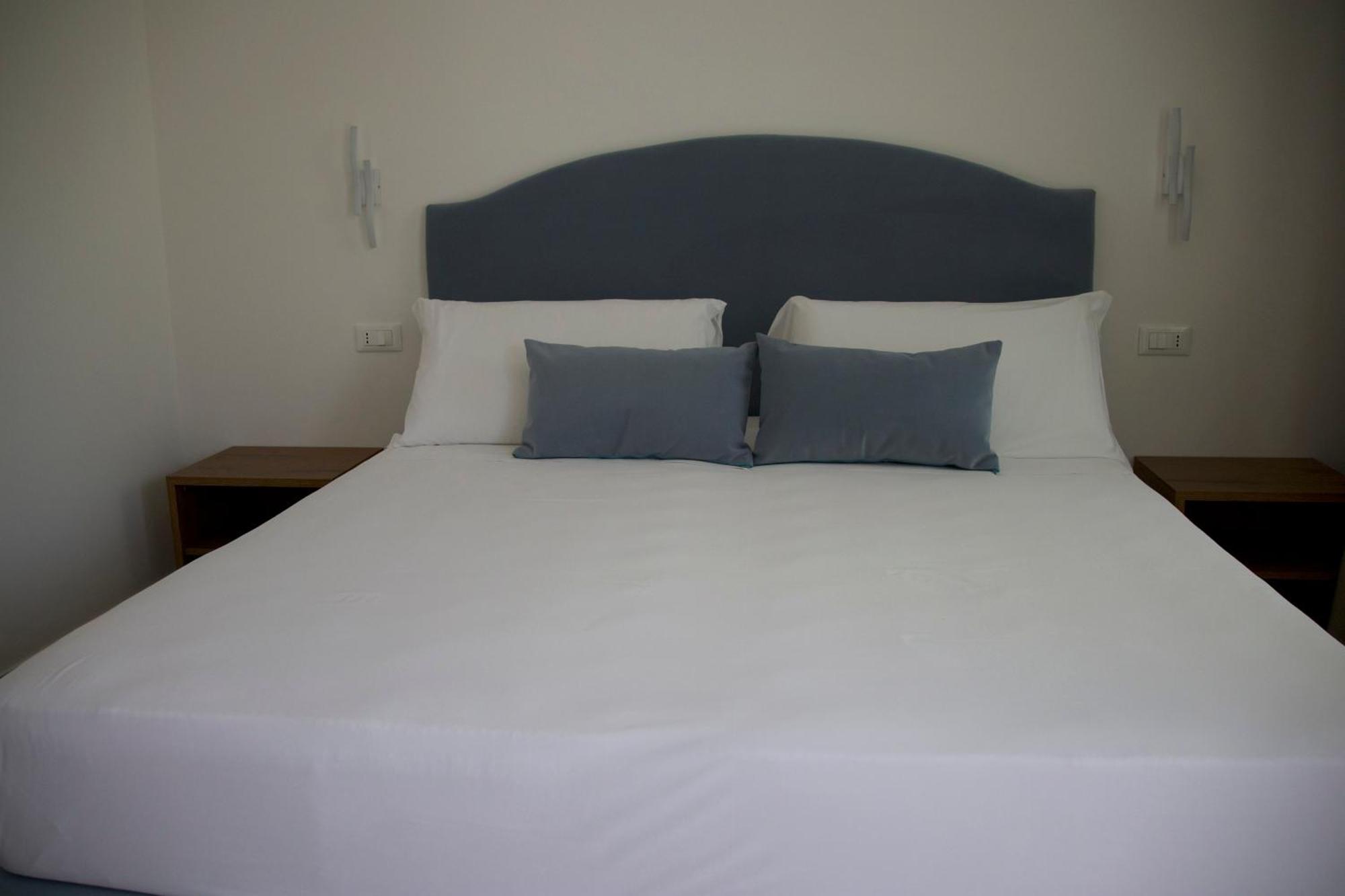 Galaxy Rooms Tropea Drapia Luaran gambar